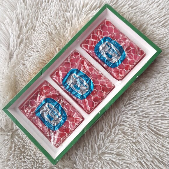 Macedonia Other - SOLD🔶️🔶️🔶️🔶️🔶️🔶️Vintage Glycerine Soap 6oz Macedonia Bicolor Made In Spain